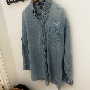 Vintage 90s Lightwash Denim Overshirt Size XL 100% Cotton